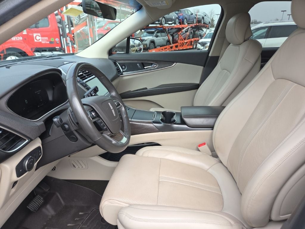 2020 Lincoln Nautilus Reserve