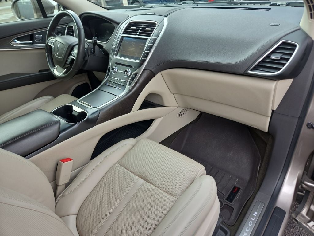 2020 Lincoln Nautilus Reserve