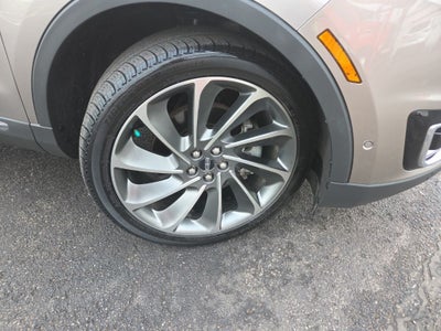 2020 Lincoln Nautilus Reserve