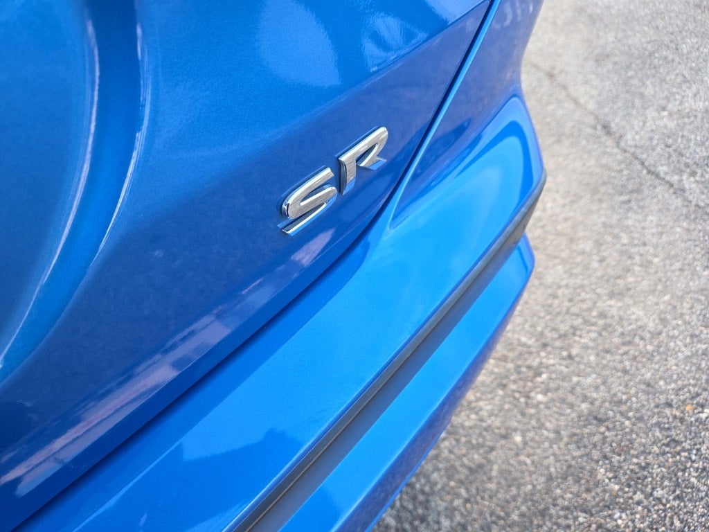 2021 Nissan Kicks SR