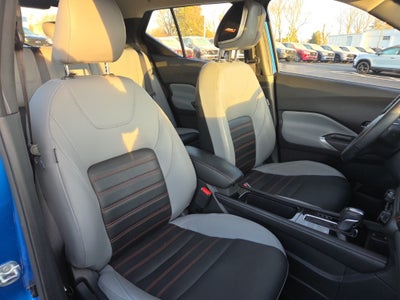 2021 Nissan Kicks SR