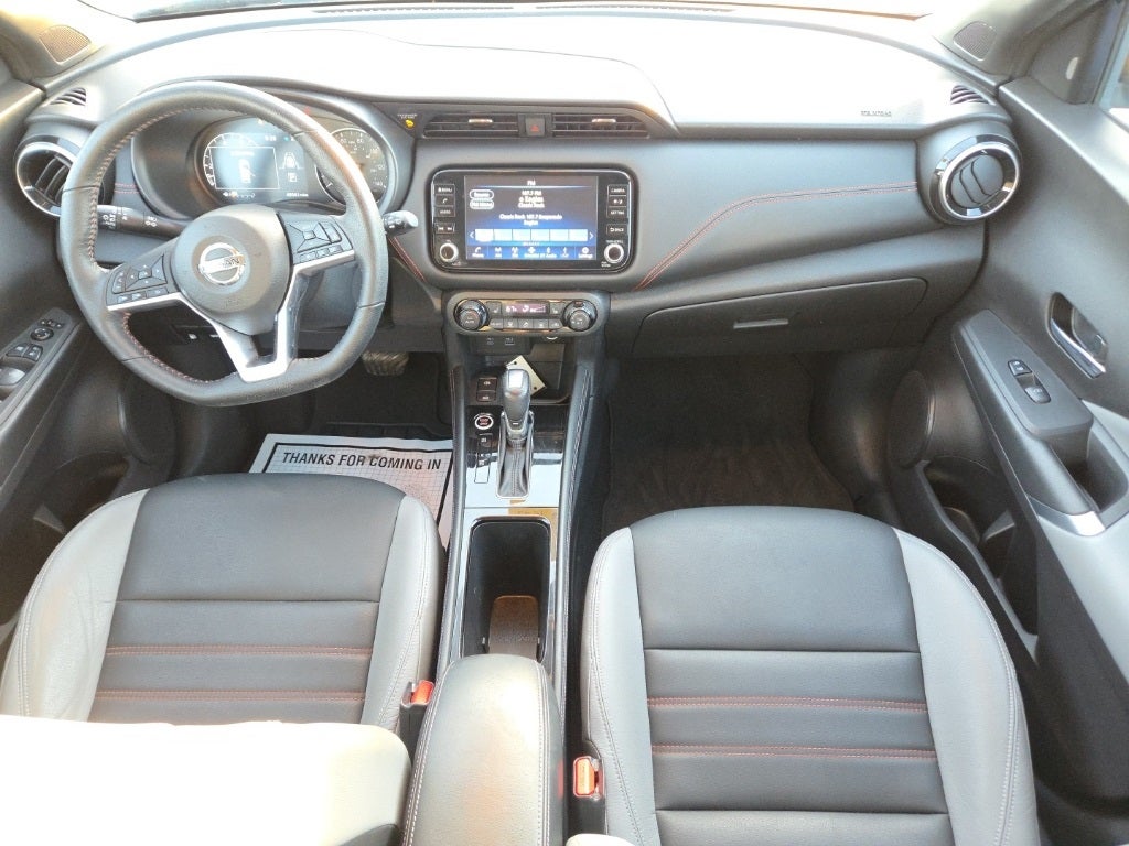 2021 Nissan Kicks SR