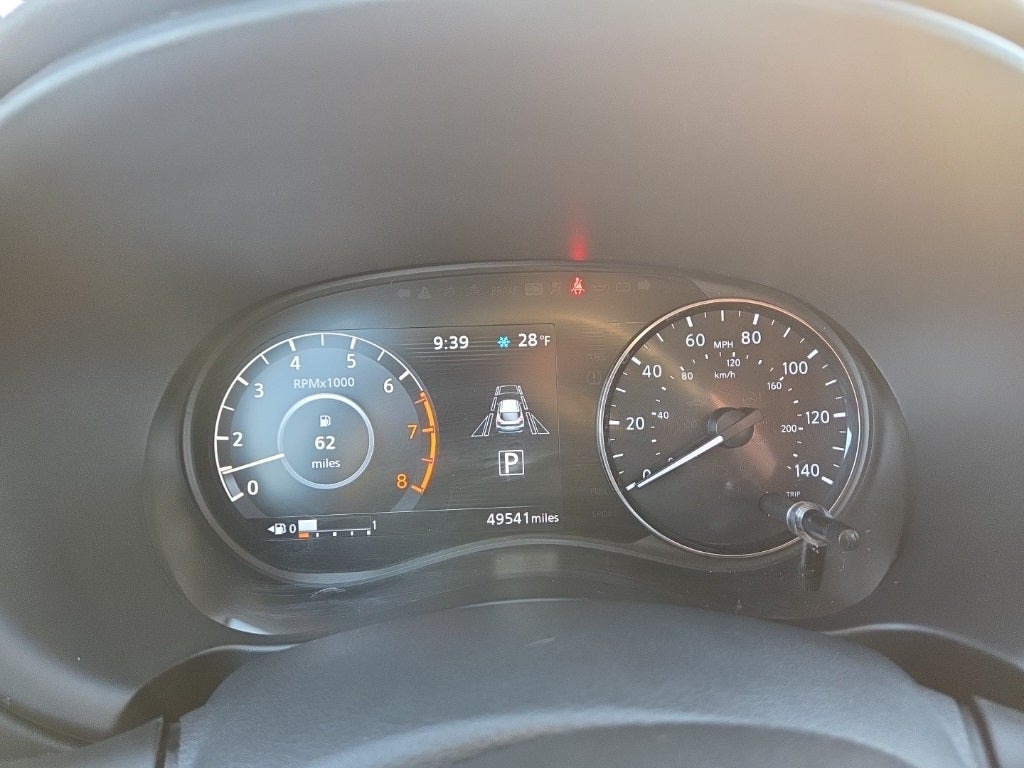 2021 Nissan Kicks SR