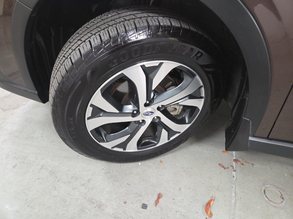 2022 Subaru Outback Touring