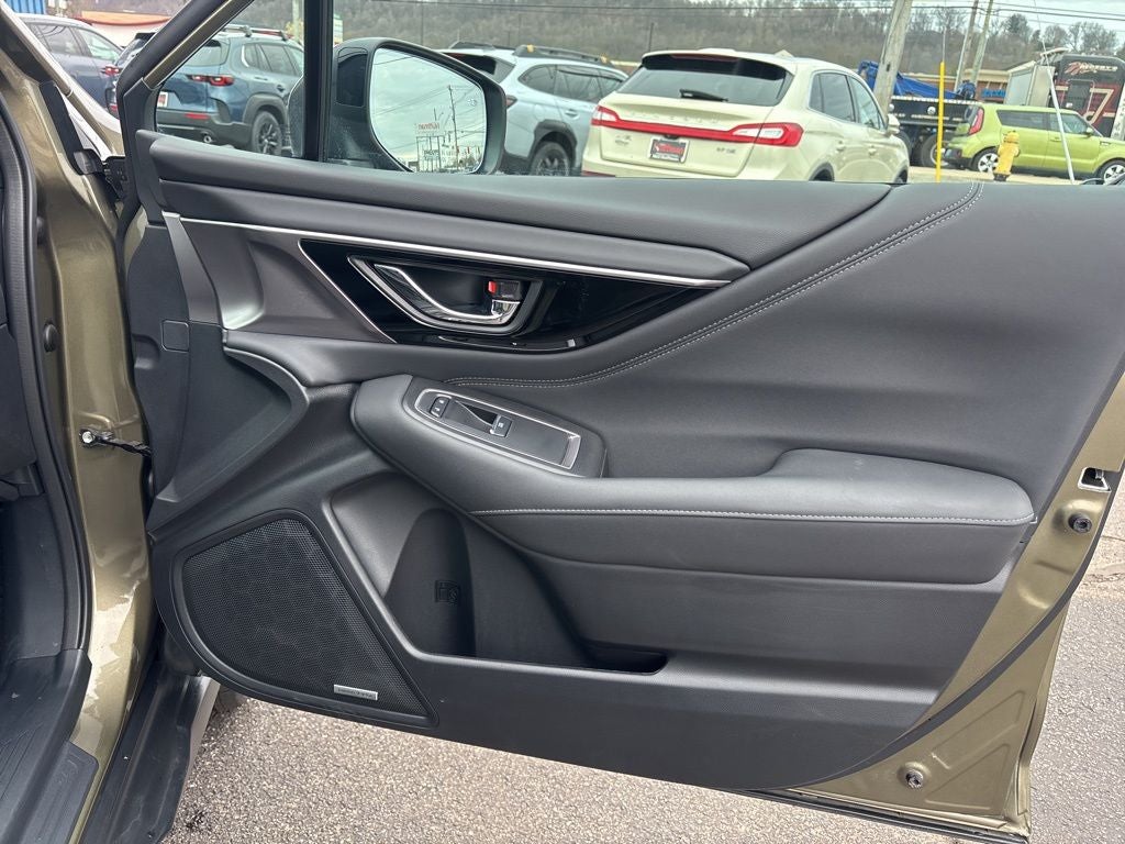 2025 Subaru Outback Limited XT