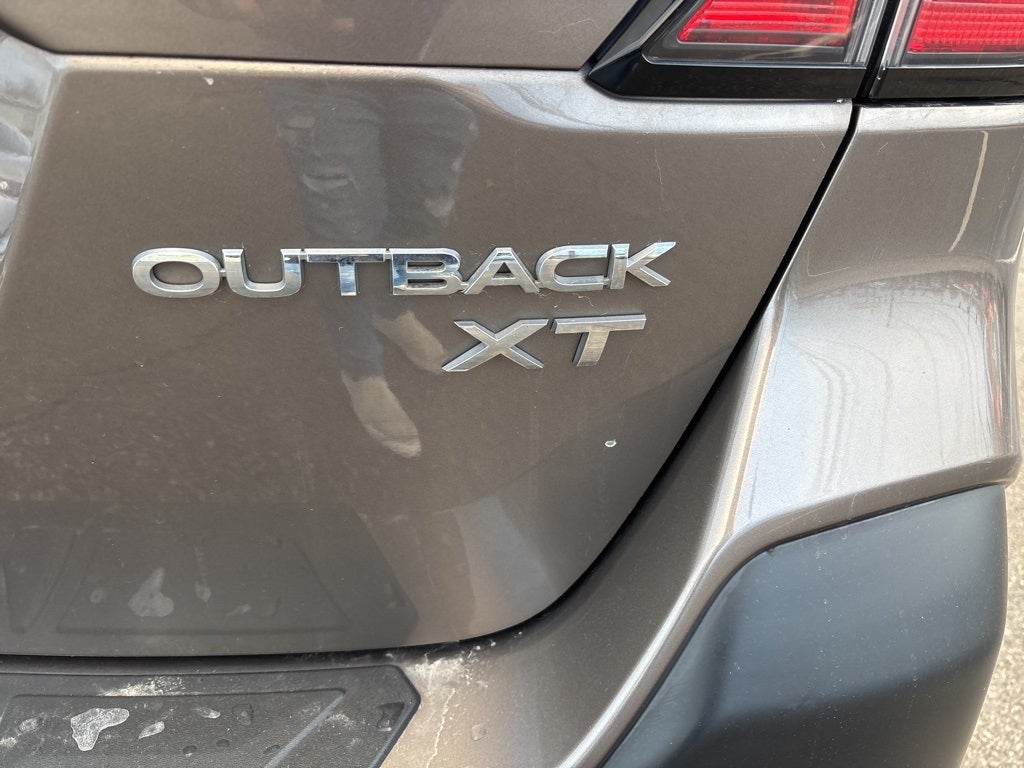 2021 Subaru Outback Limited XT