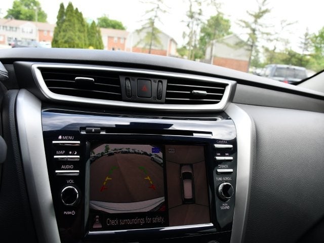 2022 Nissan Murano SL