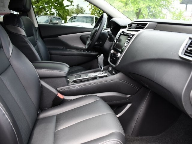 2022 Nissan Murano SL