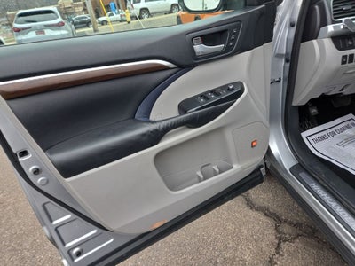 2016 Toyota Highlander Limited