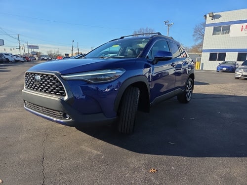 2023 Toyota Corolla Cross XLE