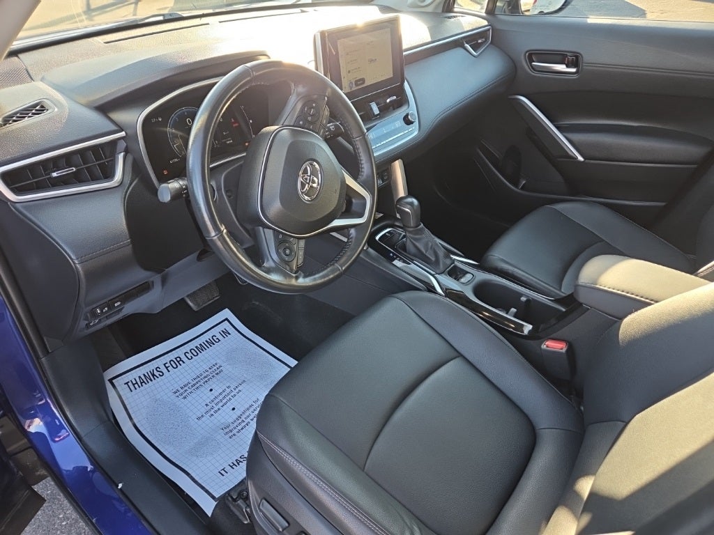 2023 Toyota Corolla Cross XLE