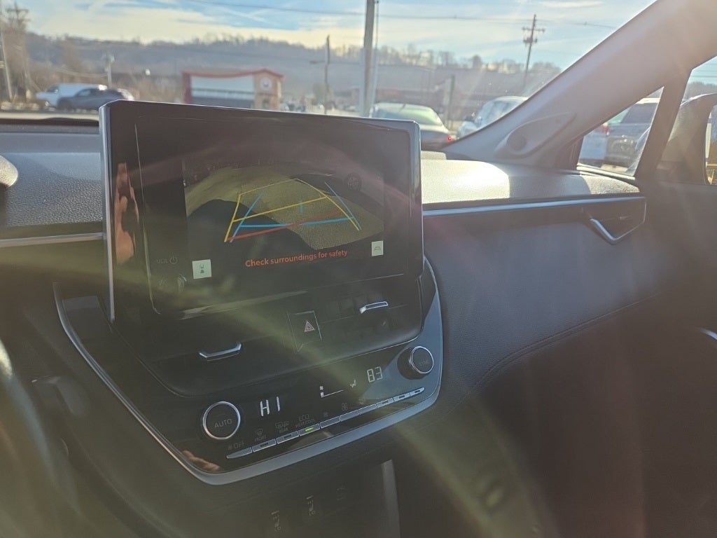 2023 Toyota Corolla Cross XLE