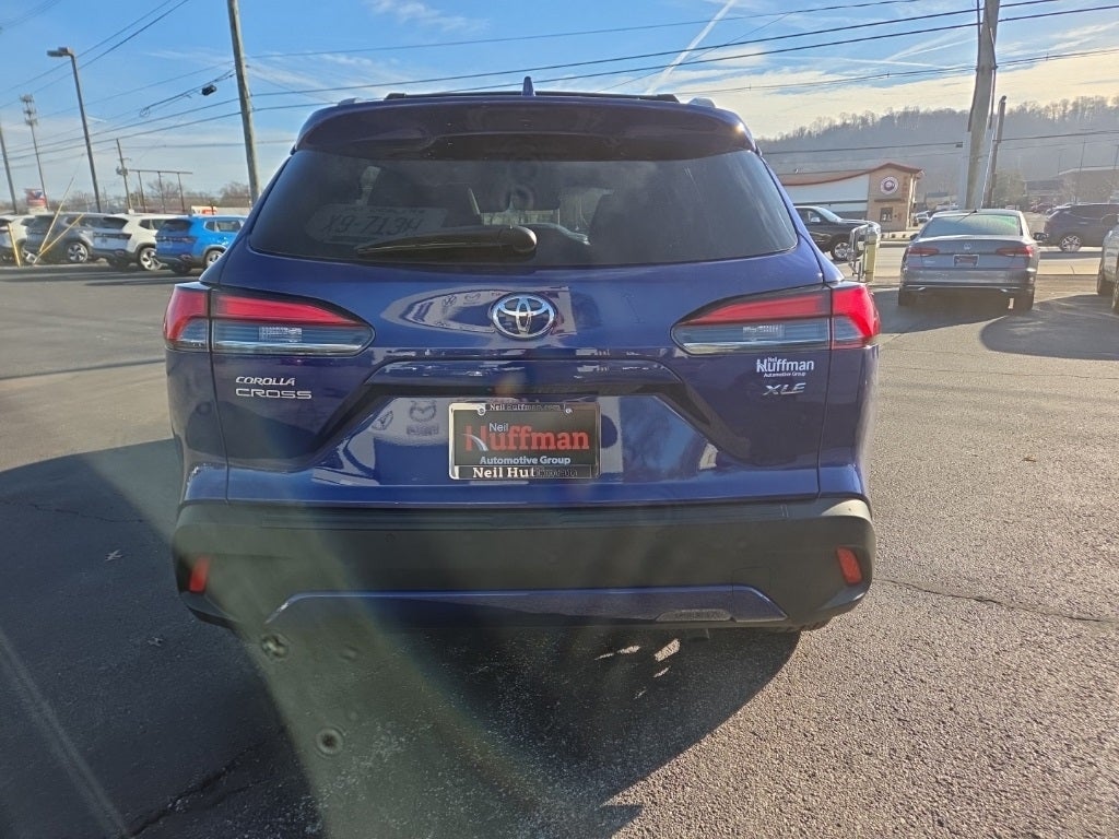 2023 Toyota Corolla Cross XLE