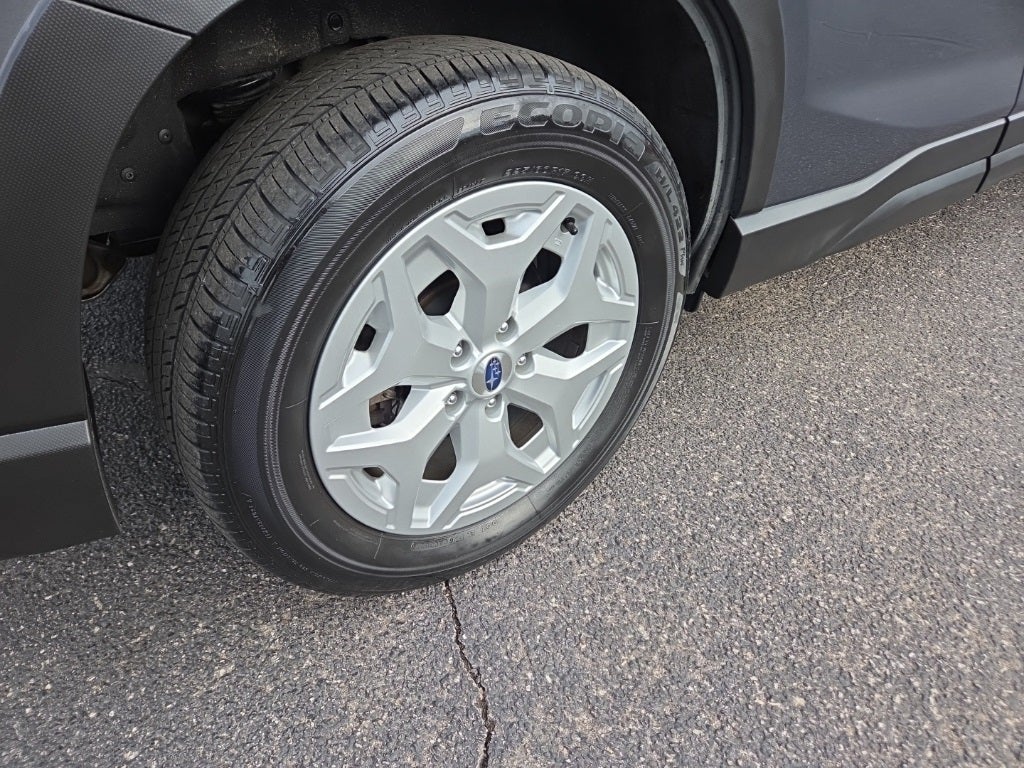 2023 Subaru Forester Base