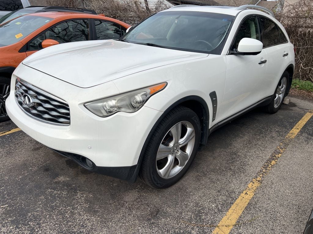 2010 INFINITI FX35 Base