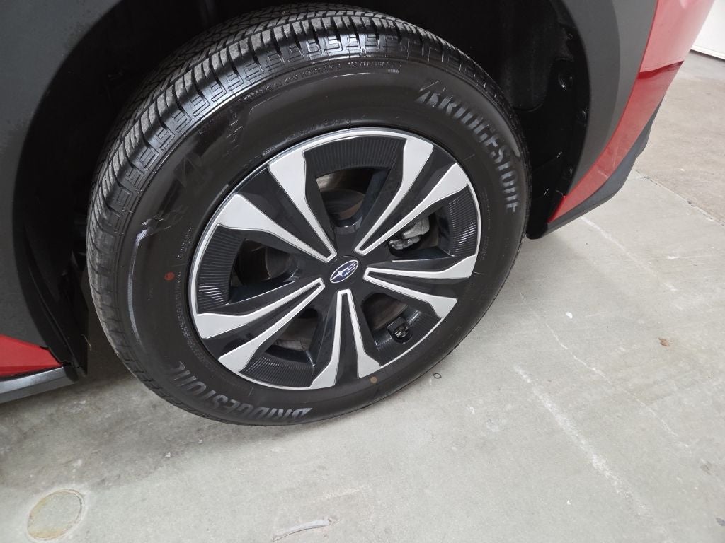 2025 Subaru Solterra Premium