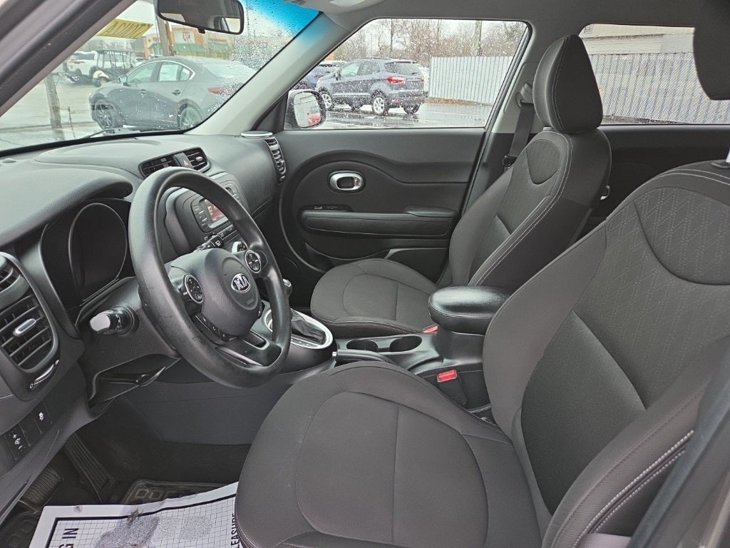 2015 Kia Soul Base