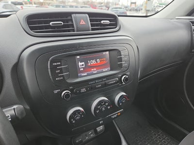 2015 Kia Soul Base
