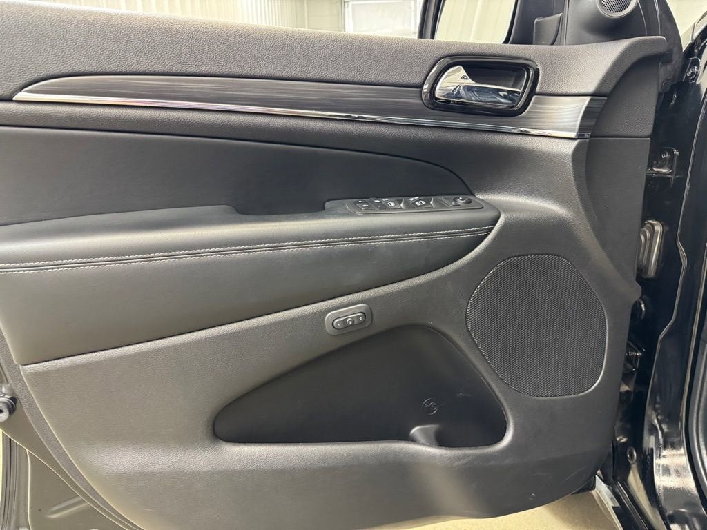 2021 Jeep Grand Cherokee 80th Anniversary