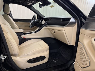 2025 Jeep Grand Cherokee 4xe Base