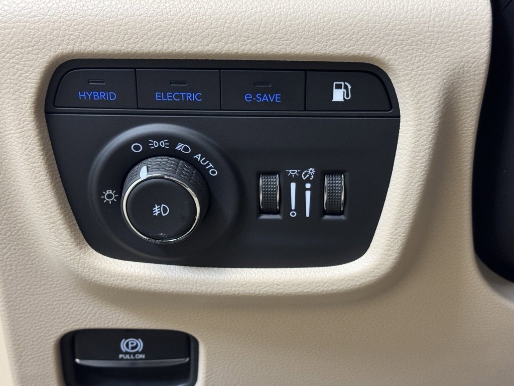 2025 Jeep Grand Cherokee 4xe Base