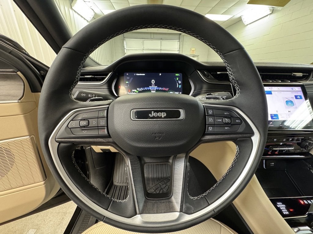 2025 Jeep Grand Cherokee 4xe Base