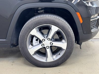 2025 Jeep Grand Cherokee 4xe Base