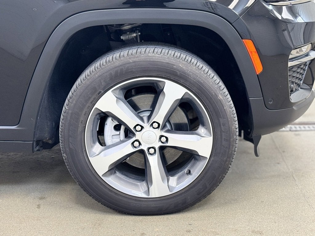 2025 Jeep Grand Cherokee 4xe Base