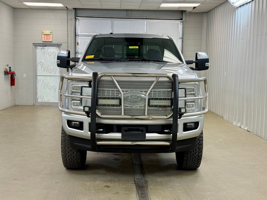 2017 Ford Super Duty F-250 SRW Lariat