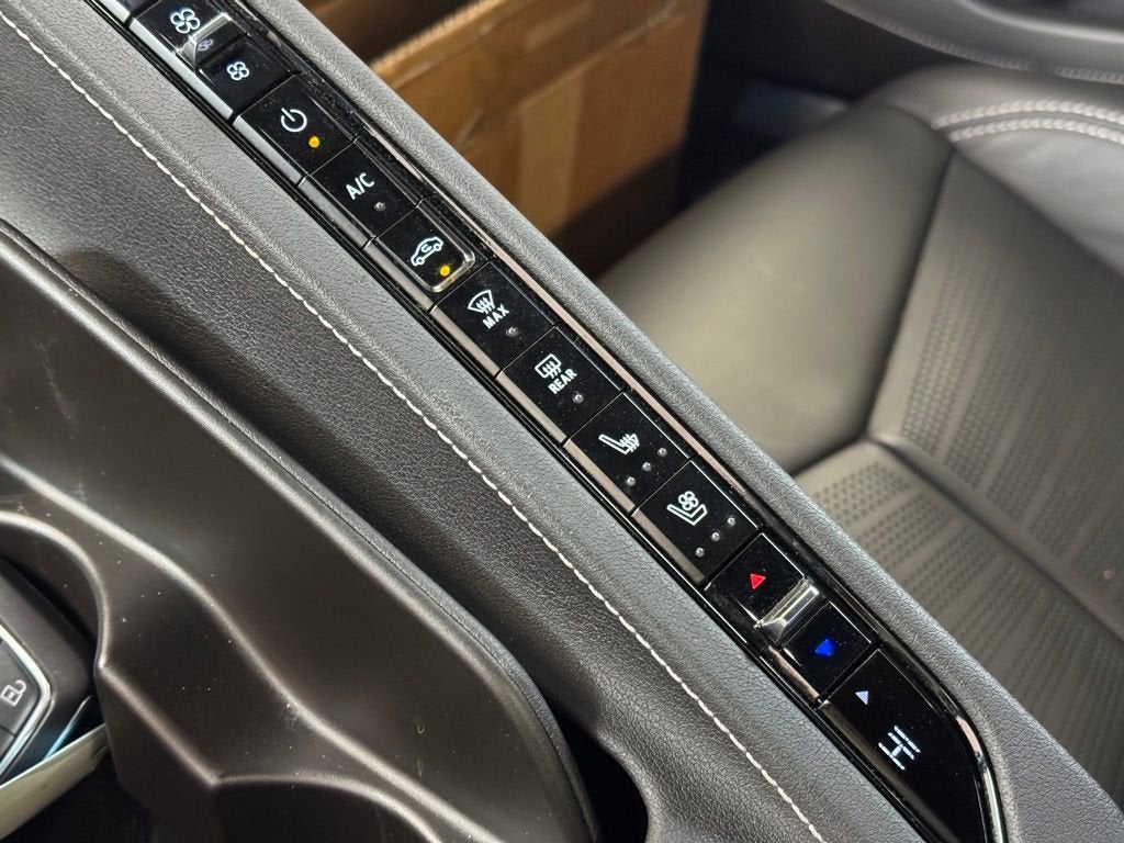 2024 Chevrolet Corvette Stingray 2LT