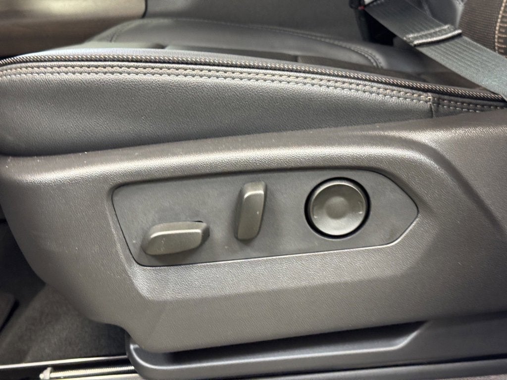 2025 Chevrolet Silverado 3500 HD High Country