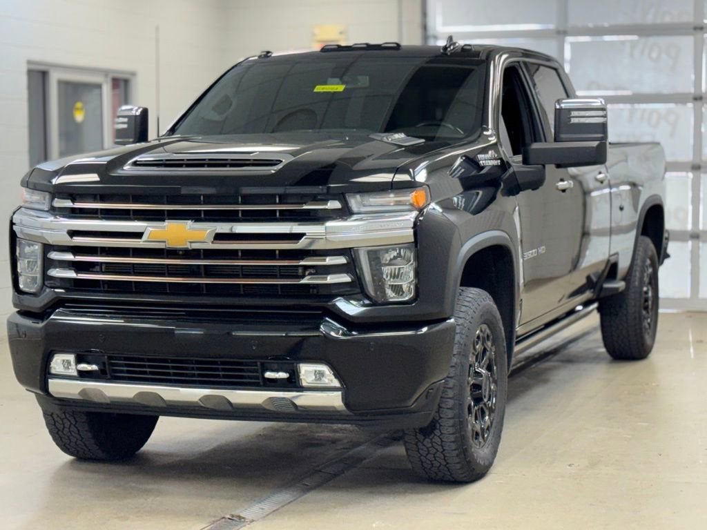 2022 Chevrolet Silverado 3500 HD High Country