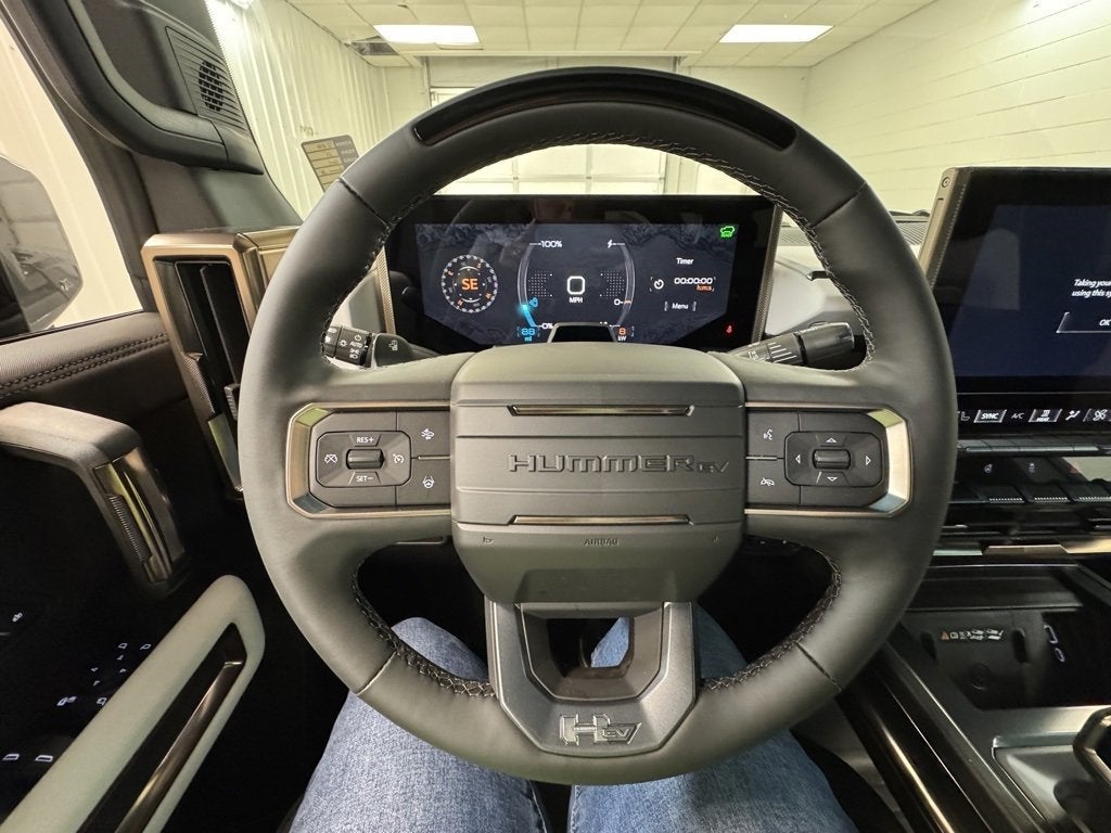 2025 GMC HUMMER EV SUV 2X
