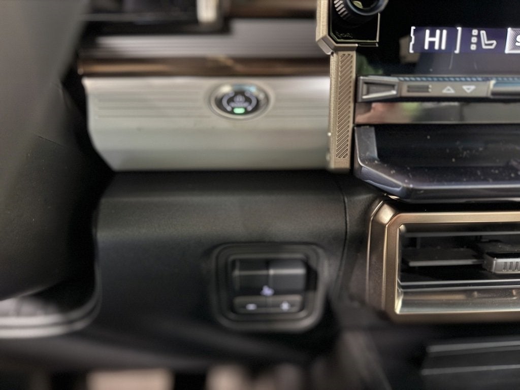 2025 GMC HUMMER EV SUV 2X