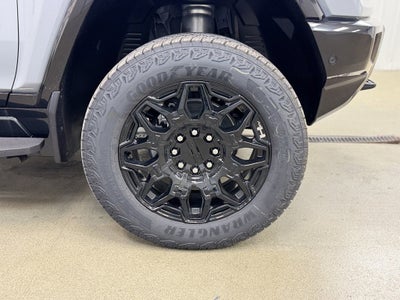 2025 GMC HUMMER EV SUV 2X