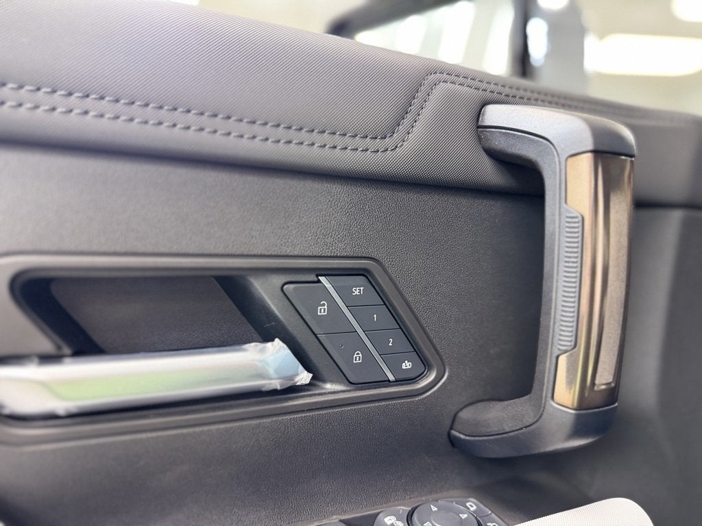 2025 GMC HUMMER EV SUV 2X