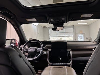 2025 GMC Yukon Denali Ultimate