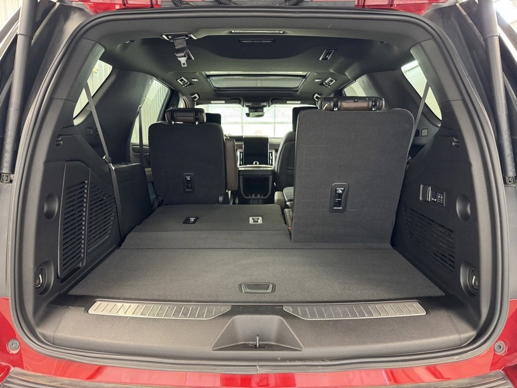 2025 GMC Yukon Denali Ultimate