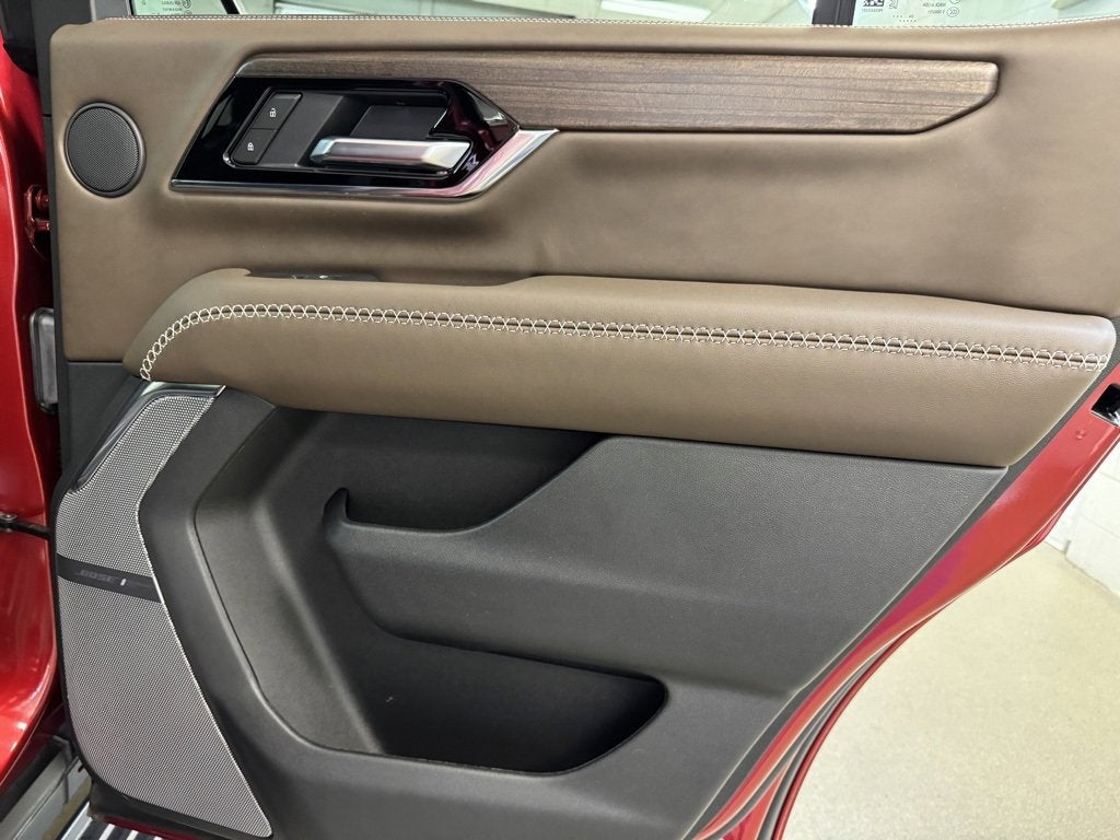 2025 GMC Yukon Denali Ultimate