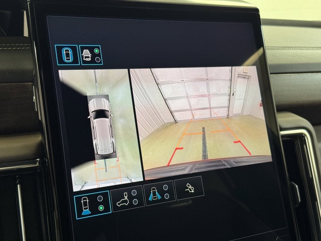 2025 GMC Yukon Denali Ultimate