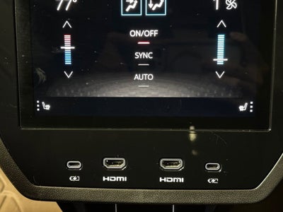 2025 GMC Yukon Denali Ultimate