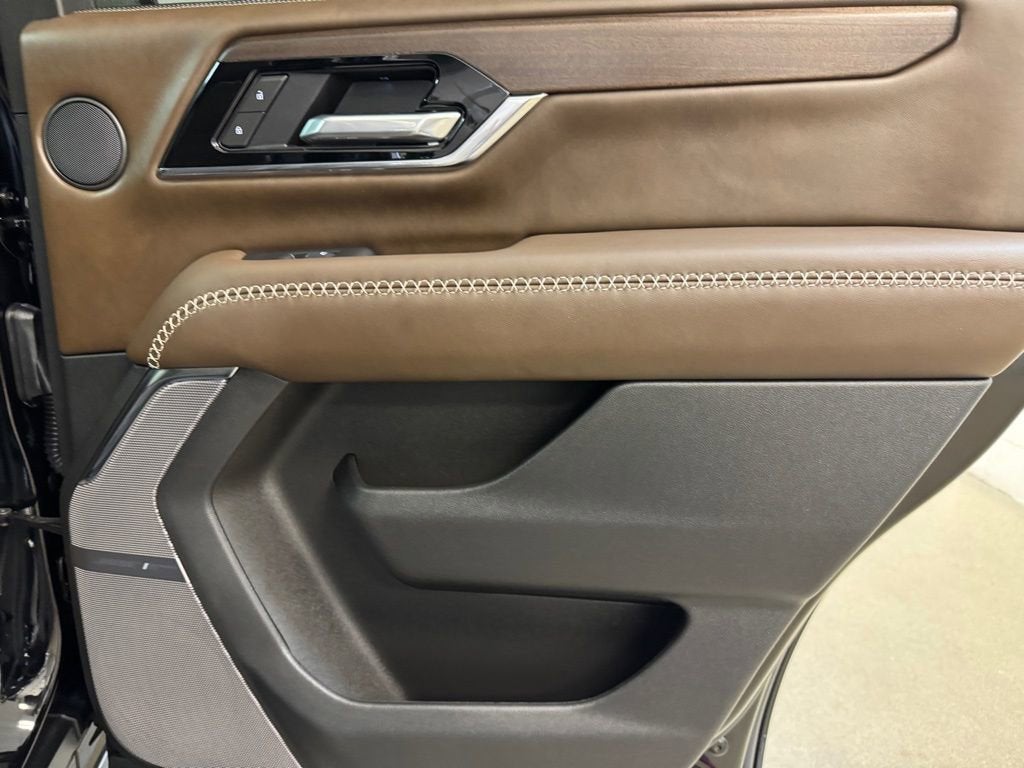 2025 GMC Yukon Denali Ultimate