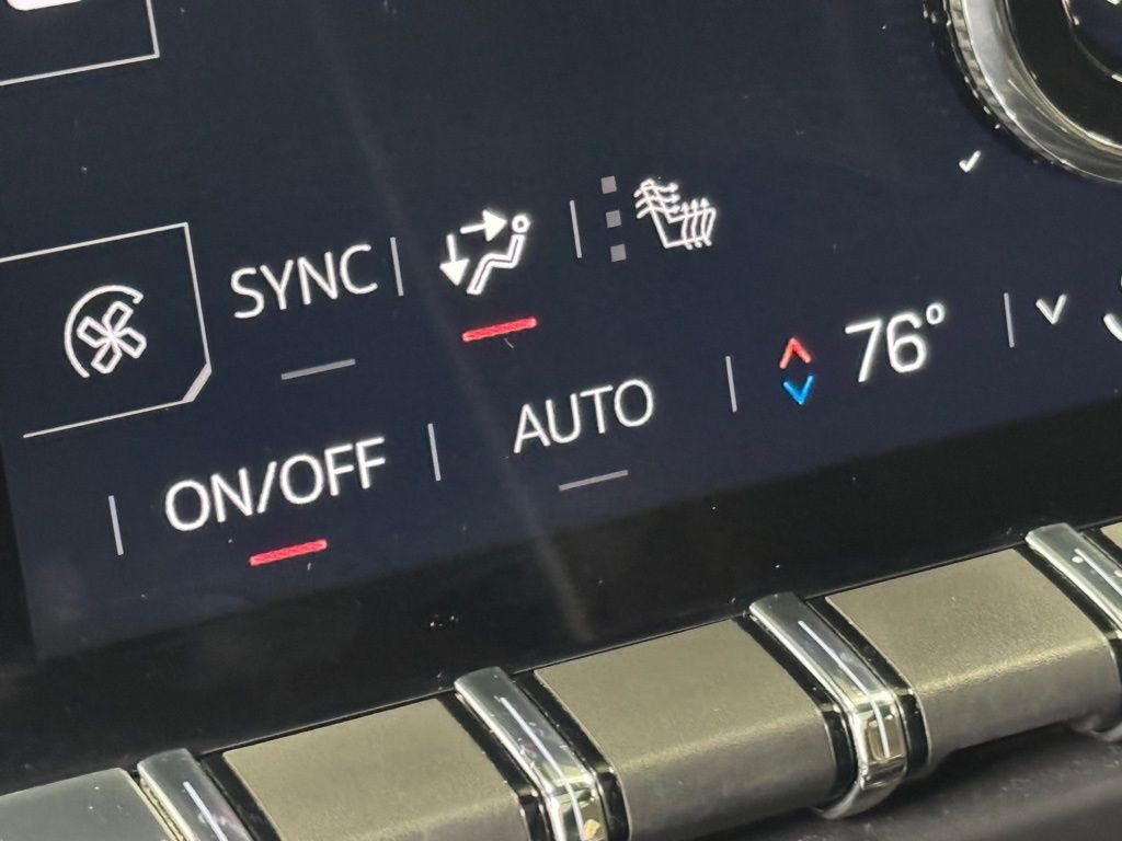 2025 GMC Yukon Denali Ultimate