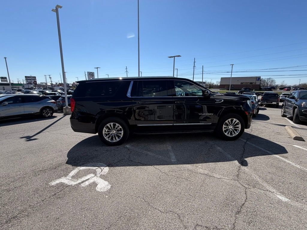 2021 GMC Yukon XL SLT