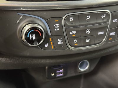 2022 Chevrolet Traverse LT Leather