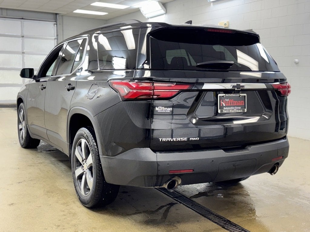 2022 Chevrolet Traverse LT Leather