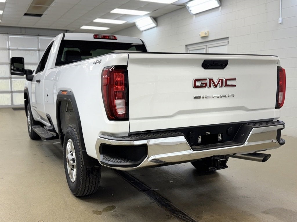 2025 GMC Sierra 2500 HD Pro