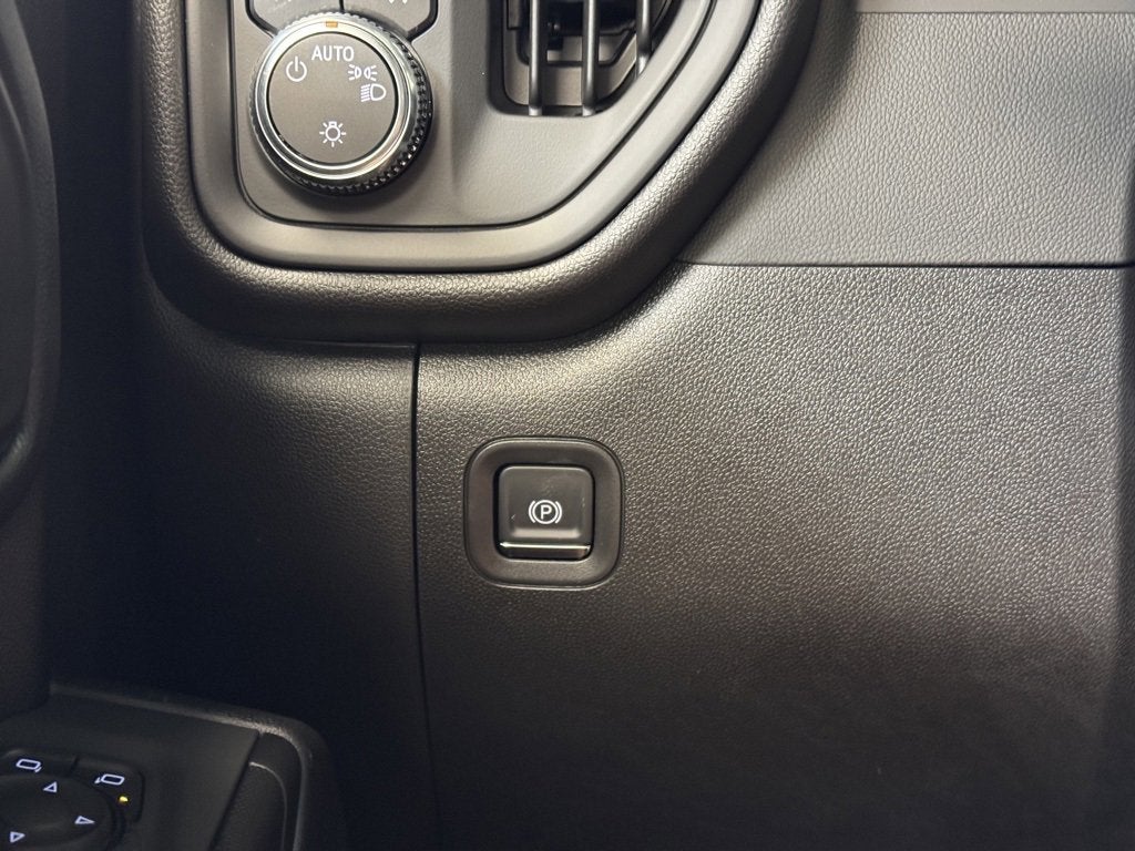 2025 GMC Sierra 2500 HD Pro