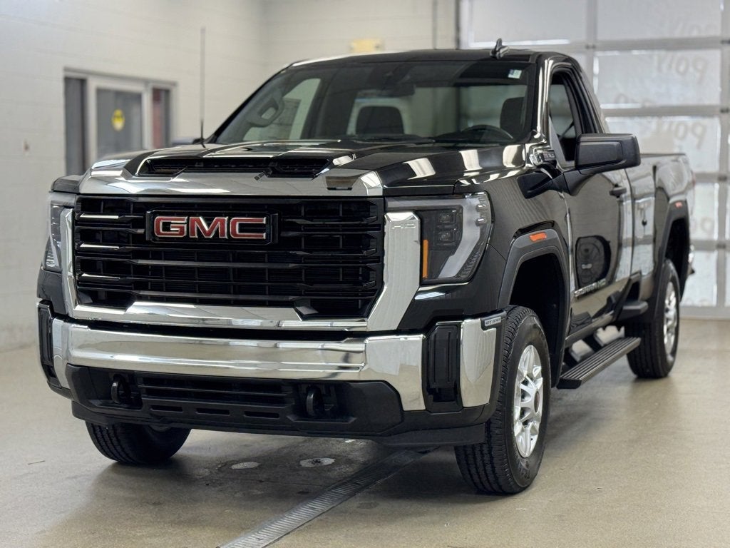 2025 GMC Sierra 2500 HD Pro