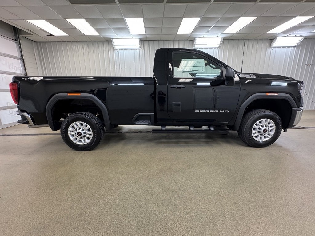 2025 GMC Sierra 2500 HD Pro